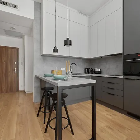 Marina Na Grobli By Renters * Wroclaw